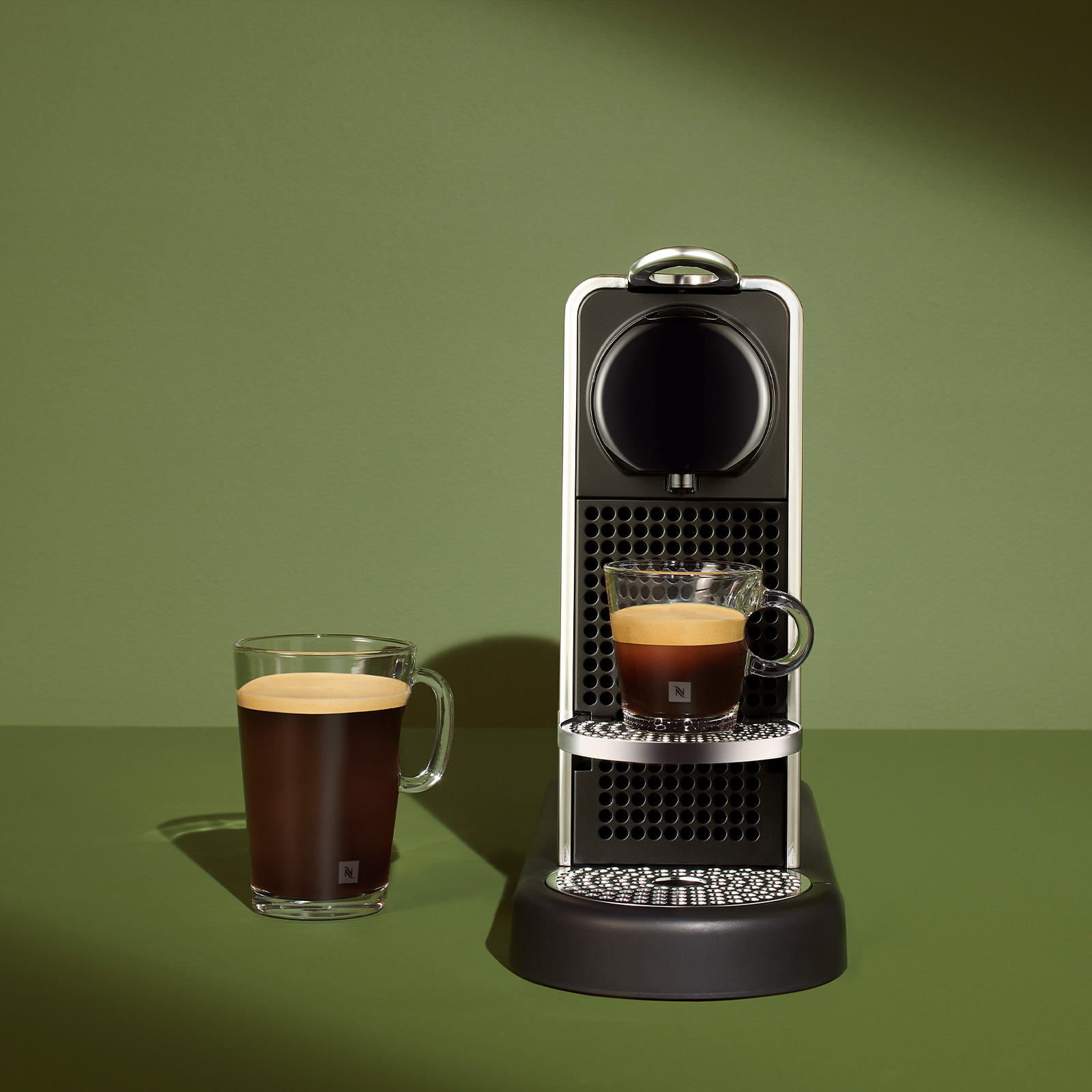 CitiZ Platinum Stainless Steel Coffee Machine | Nespresso? Country